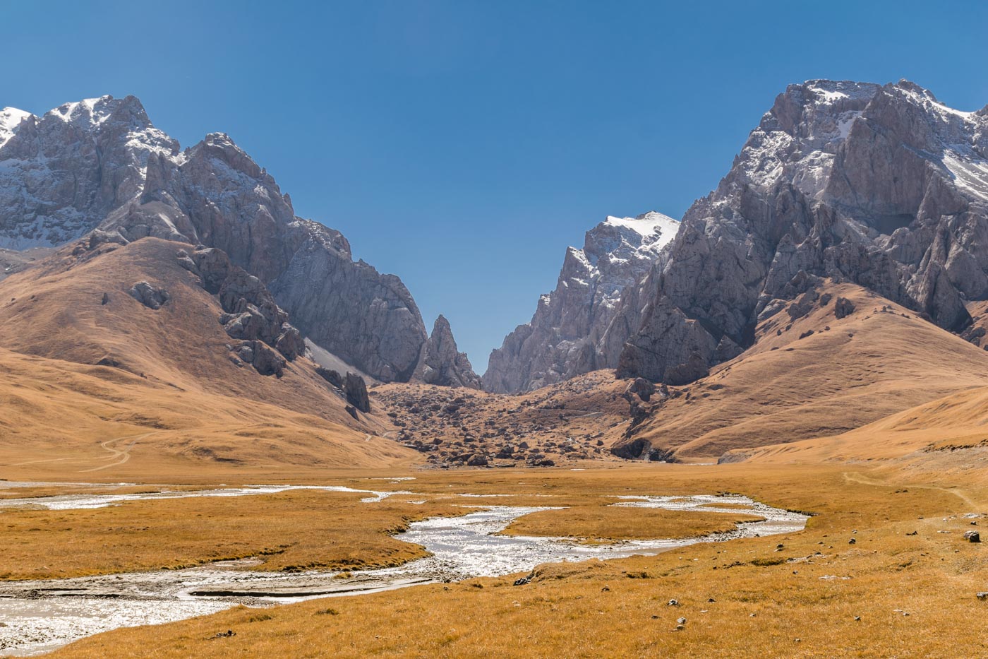 Kyrgyzstan mountain landscape